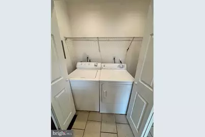 2554 S Alder Street #2, Philadelphia, PA 19148 - Photo 5