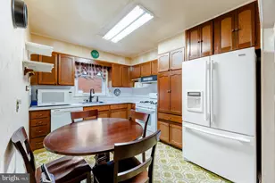 9751 Clark St, Philadelphia, PA 19115 - Photo 15