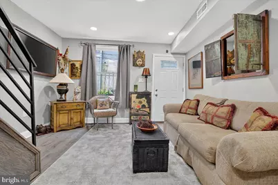909 S Sheridan Street S, Philadelphia, PA 19147 - Photo 5