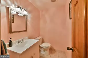 2628 Maxwell St, Philadelphia, PA 19152 - Photo 17