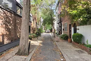 2021 Lombard St, Philadelphia, PA 19146 - Photo 35