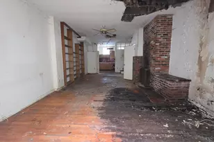 2021 Lombard St, Philadelphia, PA 19146 - Photo 9