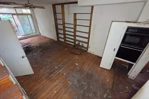2021 Lombard St, Philadelphia, PA 19146 - Photo 11