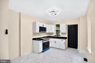 6014 N Lambert St, Philadelphia, PA 19138 - Photo 13