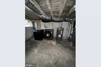 2602 S Holbrook Street, Philadelphia, PA 19142 - Photo 17