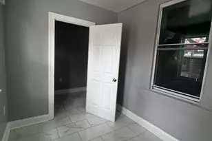 2602 S Holbrook St, Philadelphia, PA 19142 - Photo 5