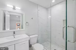 617 8th Street S, Philadelphia, PA 19147 - Photo 17