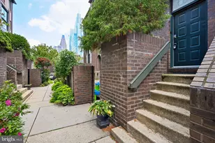 100 N 22nd St, Philadelphia, PA 19103 - Photo 3