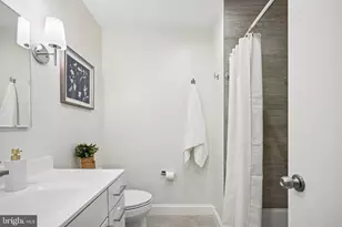 100 N 22nd St, Philadelphia, PA 19103 - Photo 25
