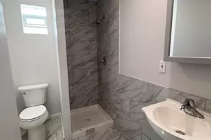 404 Watkins St, Philadelphia, PA 19148 - Photo 17