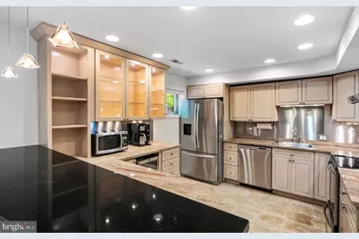 719 S Philip Street, Philadelphia, PA 19147 - Photo 11