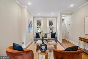 2810 Cambridge St, Philadelphia, PA 19130 - Photo 3