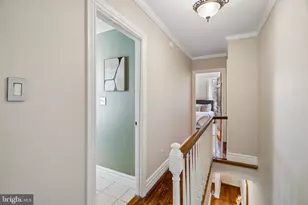 2810 Cambridge St, Philadelphia, PA 19130 - Photo 9