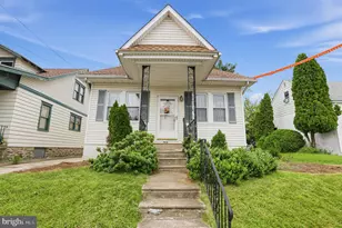 7922 Frontenac St, Philadelphia, PA 19111 - Photo 1