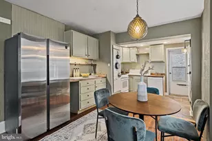 440 N 38th St, Philadelphia, PA 19104 - Photo 15