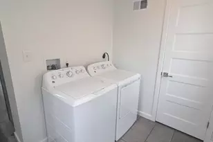 2609 Almond St, Philadelphia, PA 19125 - Photo 7
