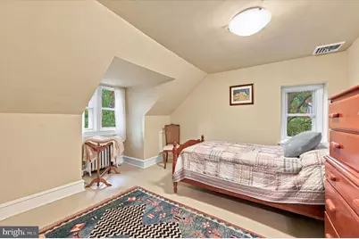 7811 Winston Road, Philadelphia, PA 19118 - Photo 27