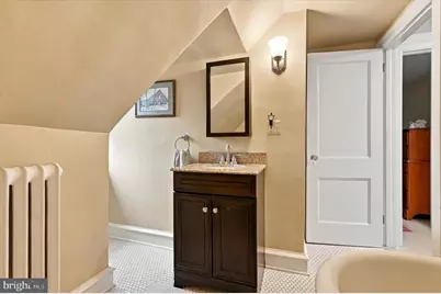 7811 Winston Road, Philadelphia, PA 19118 - Photo 29