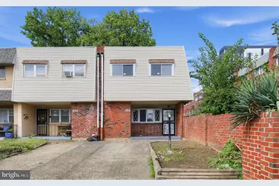 1630 N 10th Street, Philadelphia, PA 19122 - Photo 1