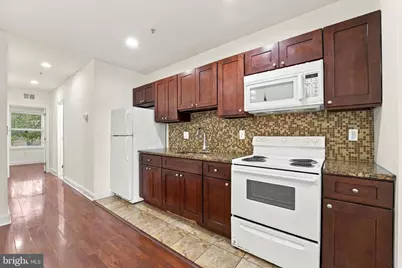 2009 W Oxford Street, Philadelphia, PA 19121 - Photo 13