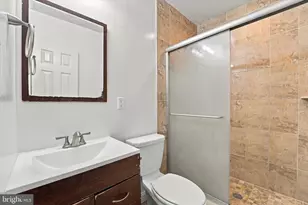 2009 W Oxford St, Philadelphia, PA 19121 - Photo 19