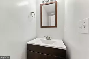 2009 W Oxford St, Philadelphia, PA 19121 - Photo 25