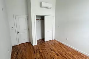 4 Leverington Ave, Philadelphia, PA 19127 - Photo 5