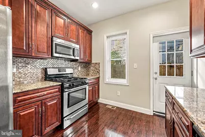 1252 S Bonsall Street, Philadelphia, PA 19146 - Photo 9
