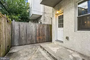 1252 S Bonsall St, Philadelphia, PA 19146 - Photo 27
