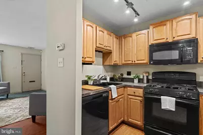 878 N Pennock Street #A, Philadelphia, PA 19130 - Photo 7