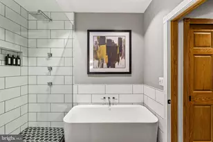434 Spruce St, Philadelphia, PA 19106 - Photo 25
