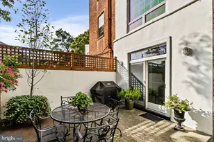 434 Spruce St, Philadelphia, PA 19106 - Photo 17