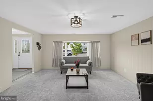 817 Rennard Cir, Philadelphia, PA 19116 - Photo 15