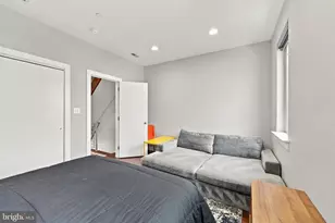 624 Pierce St, Philadelphia, PA 19148 - Photo 15