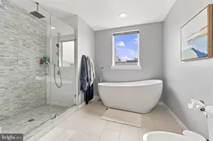 624 Pierce St, Philadelphia, PA 19148 - Photo 23