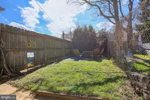 2440 E Gordon St, Philadelphia, PA 19125 - Photo 9