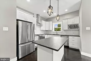 7242 Hill Rd, Philadelphia, PA 19128 - Photo 11