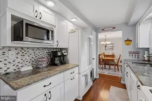 1977 Merlin Rd, Philadelphia, PA 19116 - Photo 9