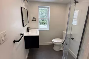 402 E Walnut Ln, Philadelphia, PA 19144 - Photo 5