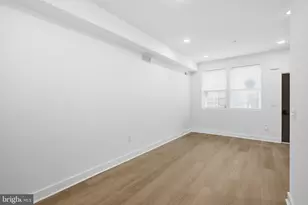 1019 W Orleans St, Philadelphia, PA 19133 - Photo 11