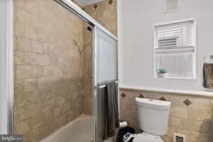 325 Cantrell St, Philadelphia, PA 19148 - Photo 27