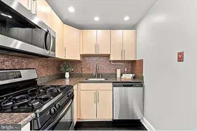 2700 South Street #2706, Philadelphia, PA 19146 - Photo 11