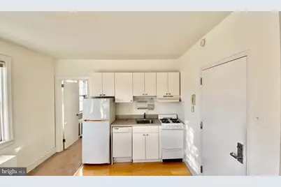 332-34 S 17th Street #3A, Philadelphia, PA 19103 - Photo 3
