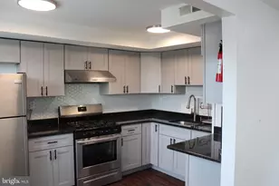 515 Foster St, Philadelphia, PA 19116 - Photo 3