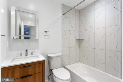 709 S 19th Street #2R, Philadelphia, PA 19146 - Photo 3