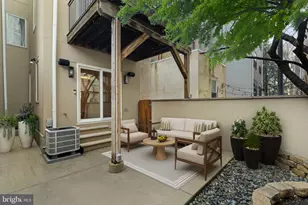 765 S 15th St, Philadelphia, PA 19146 - Photo 25