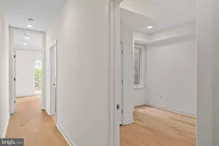 765 S 15th St, Philadelphia, PA 19146 - Photo 33