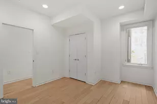 765 S 15th St, Philadelphia, PA 19146 - Photo 35