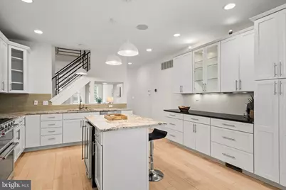 765 S 15th Street, Philadelphia, PA 19146 - Photo 19