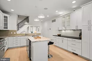 765 S 15th St, Philadelphia, PA 19146 - Photo 19